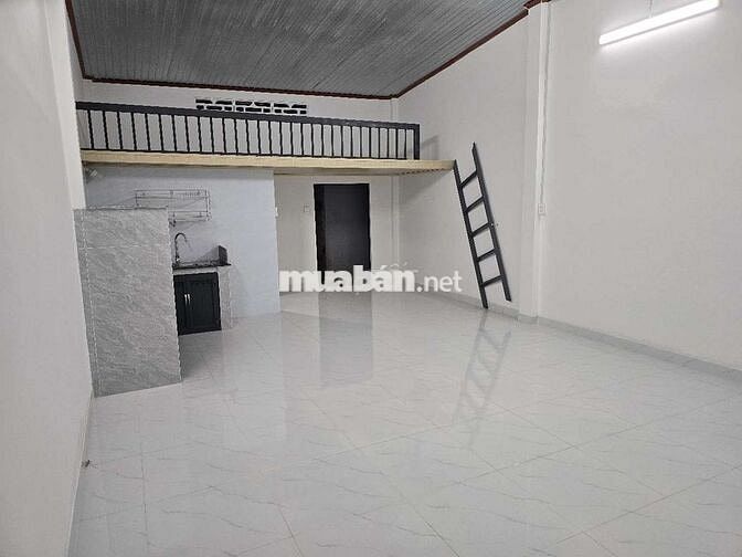 Cho thuê nhà cách cầu Săn Máu 200m