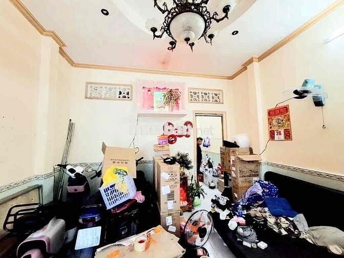 Nhà Ngon - Trung Tâm - Quận 6 - 40m2 - 4 phòng - Hiện Hữu - hơn 3ty