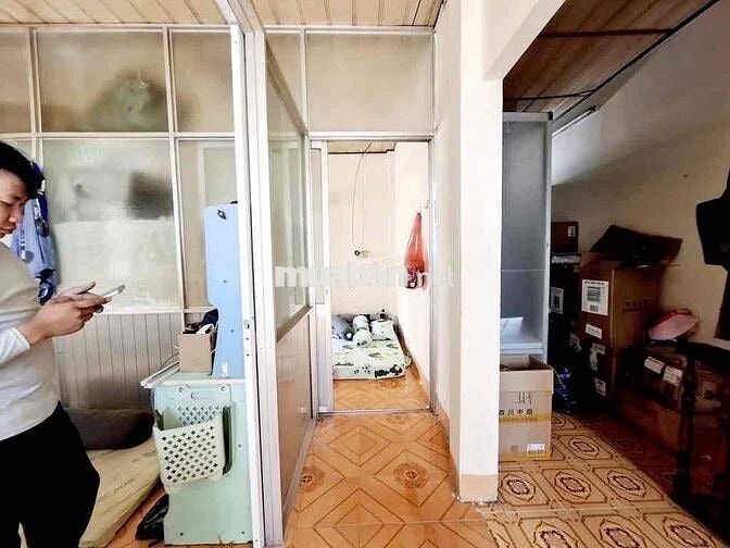 Nhà Ngon - Trung Tâm - Quận 6 - 40m2 - 4 phòng - Hiện Hữu - hơn 3ty