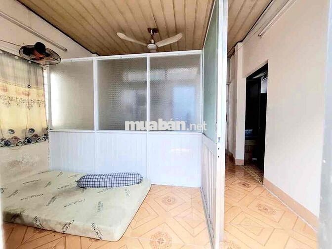 Nhà Ngon - Trung Tâm - Quận 6 - 40m2 - 4 phòng - Hiện Hữu - hơn 3ty