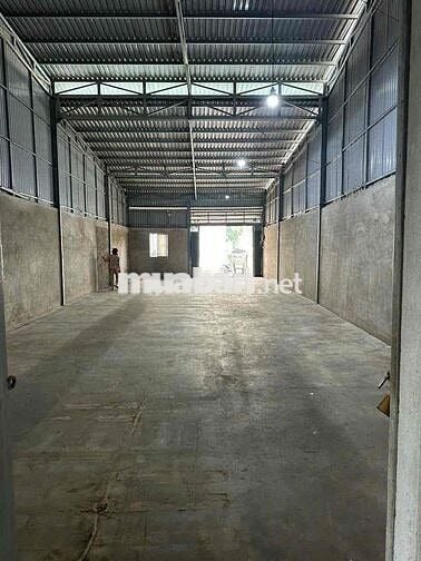 Cần Bán Kho Xưởng Mặt Tiền Hoàng Ngân 200m2 - 23 ty