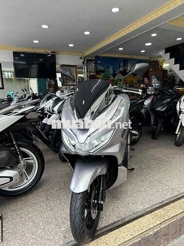 Honda PCX 125 2018 Smartkey Bạc Đen BSTP Chính Chủ