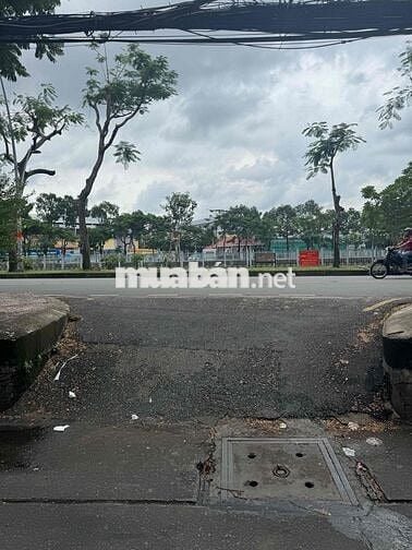 Cho thuê nhà hẻm 212 Nguyễn Văn Nguyễn, P.Tân Định, Q.1