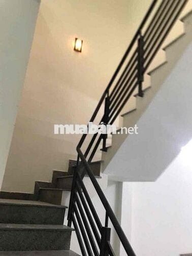 CHO THUÊ NHÀ 2 LẦU + SÂN THƯỢNG 2PN 3WC– GẦN CHỢ CÂY SỘP, Q.12