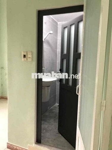 CHO THUÊ NHÀ 2 LẦU + SÂN THƯỢNG 2PN 3WC– GẦN CHỢ CÂY SỘP, Q.12