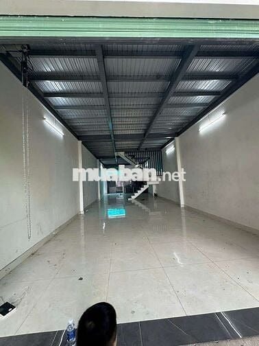 KHO XƯỞNG DT 5*32, TRỆT LẦU, 2PN, GẦN CẦU PHÚ LONG