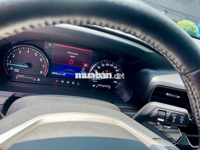 Ford Explorer 2023  - 23000 km