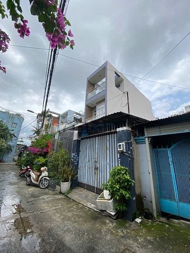 Nhà Đúc 3 Tầng, hẻm xe hơi 4m, Đường Tân Thới Nhất 01, Quận 12 - 5,7tỷ