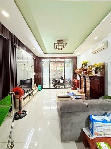 Bán nhà hẻm ô Tô Lê Văn Sỹ, Quận 3. DT: 5,5m x17m (82m2). Giá 11,5 tỷ