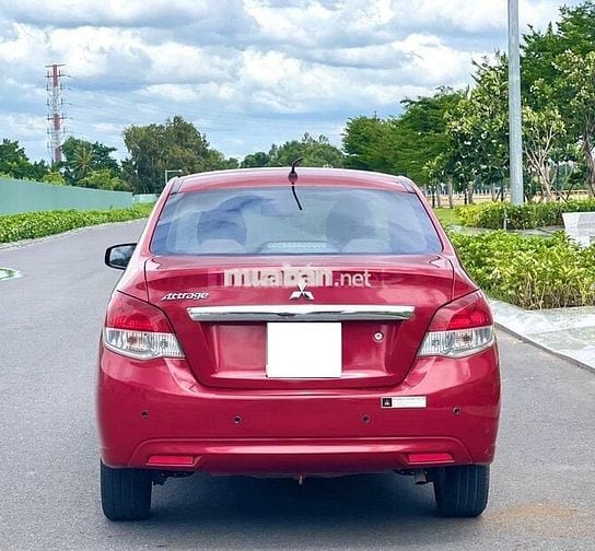 Mitsubishi Attrage 2019 1.2 MT đỏ đẹp, 199tr