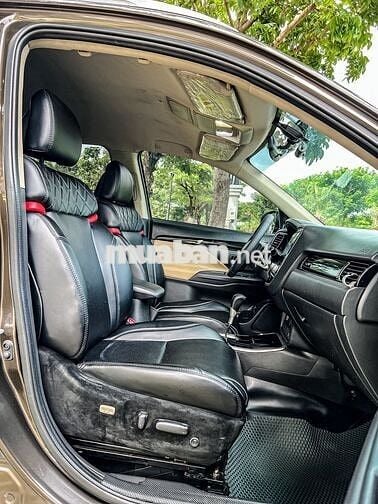 Outlander 2.0 đời 2020 zin chính chủ