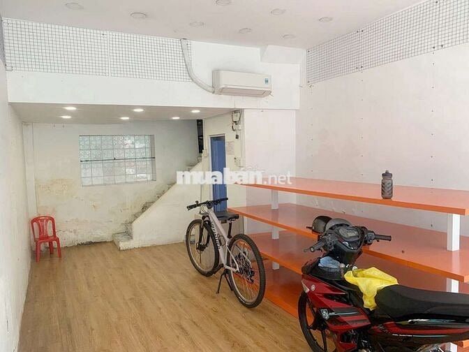 Cho thuê mặt bằng NGAY ngã sáu Trần Hưng Đạo -Châu Văn Liêm