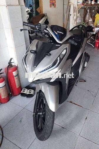 Vario 150 xe nhà chạy máy êm bao zin còn mới keng