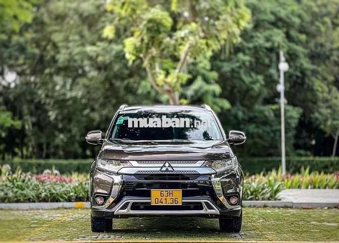 Outlander 2.0 đời 2020 zin chính chủ