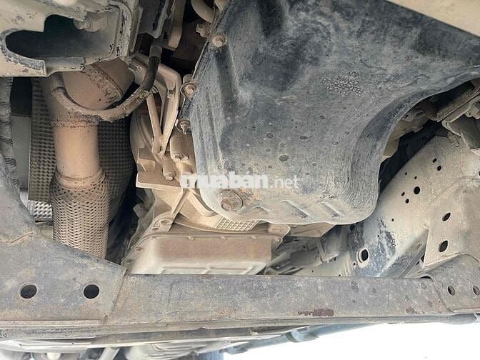 Ford Ranger 2015 XLS 2.2L 4x2 AT - 18000 km