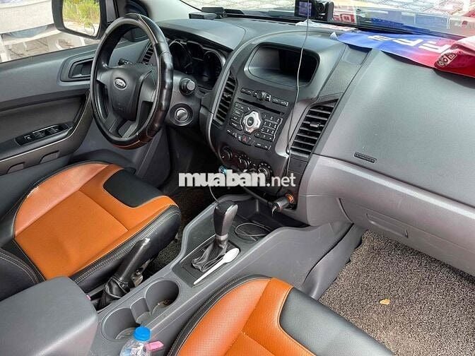 Ford Ranger 2015 XLS 2.2L 4x2 AT - 18000 km