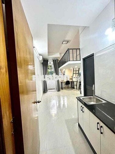PHÒNG GÁC 28m2 MỚI RA MẮT GẦN ĐẠI HỌC VĂN LANG BAN CÔNG FULL NỘI THẤT
