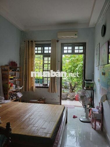 Chính chủ cần bán nhà 3 tầng 101m², ngang 7m mặt đường Nguyễn Công Trứ