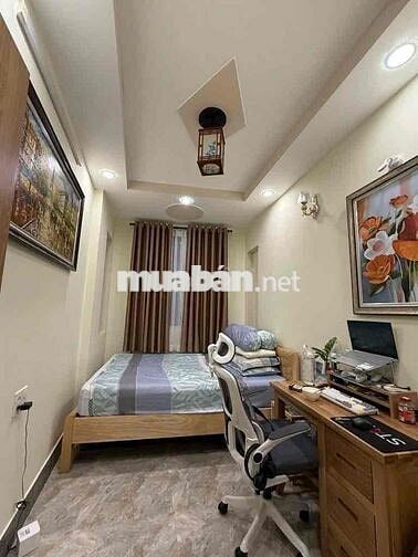 Nhà Nhỏ nhưng 4 tầng - Quận 8 - Giáp Võ Văn Kiệt - 4 phòng - 2ty65