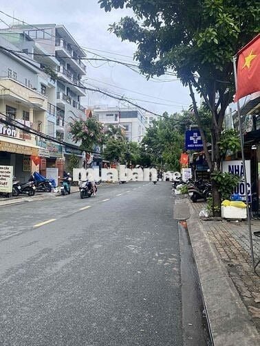 8m X 18m NHÀ 3 LẦU MẶT TIỀN ĐƯỜNG KINH DOANH BUÔN BÁN ĐS79 TÂN QUY Q7