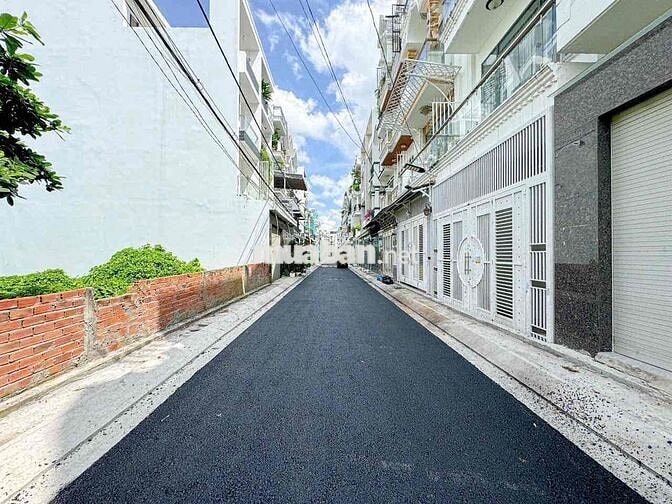 Đất Full Thổ Cư ( 4x17m ) - GPXD: Trệt, 4 lầu - Giá: 5,55 tỷ còn bớt