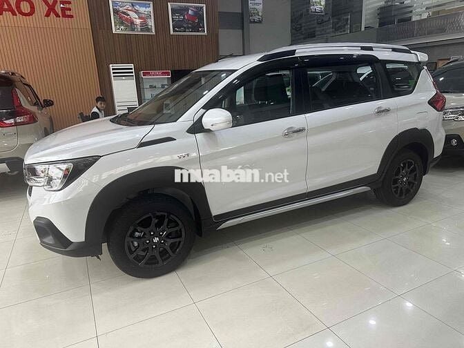 Suzuki XL 7 2025 giảm trước bạ tặng full phụ kiện