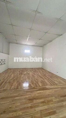 Cho thuê nhà hẻm 2m(XM) Kênh Tân Hóa, P.Tân Phú, Q.Tân Phú giá 9.5tr