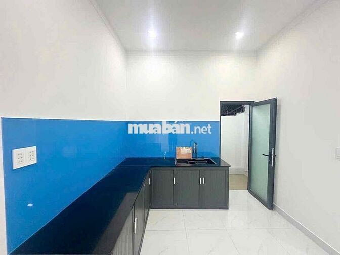 cho thuê nhà nguyên căn dt 100m2 2 p ngủ d xe hơi nhà mới y hình