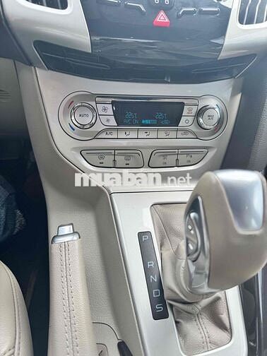 Ford Focus 2015 bản full 2.0 titanium