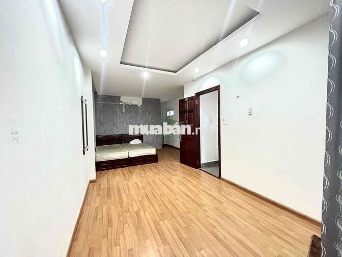CHO THUÊ NHÀ Ở KINH DOANH 4 TẦNG MẶT TIỀN Ở KHU BÀN CỜ GIÁ 20 TRIỆU/ T