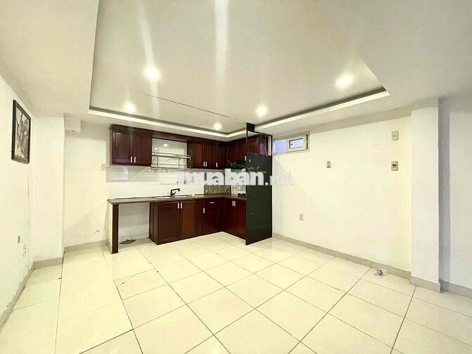 CHO THUÊ NHÀ Ở KINH DOANH 4 TẦNG MẶT TIỀN Ở KHU BÀN CỜ GIÁ 20 TRIỆU/ T