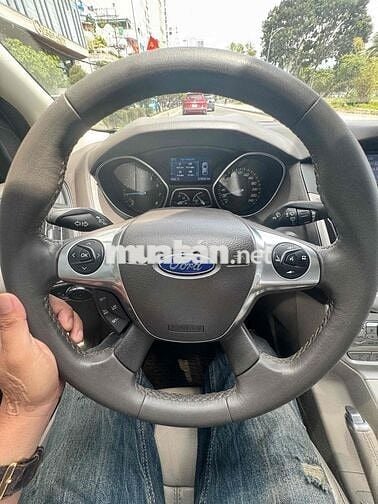 Ford Focus 2015 bản full 2.0 titanium
