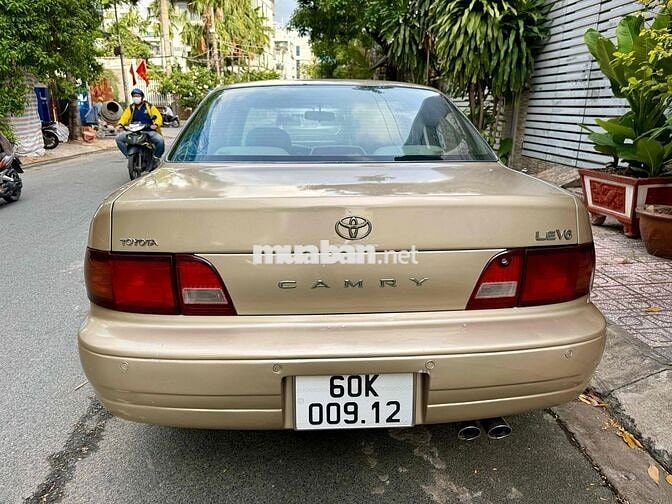 Toyota Camry LE 1995 AT số tự động rất đẹp