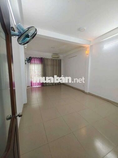 Cho thuê nhà mặt tiền đường số Nam Long