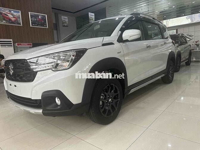Suzuki XL 7 2025 giảm trước bạ tặng full phụ kiện