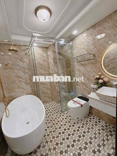NHÀ PHỐ HIỆN ĐẠI THANG MÁY MẶT TIỀN ĐƯỜNG SỐ TÂN QUY Q7