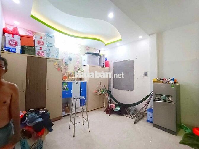 NHÀ HOÀNG DIỆU Q4- 4 LẦU ĐÚC - 67m2 - KO QH- GIÁ 7 TỶ NHỈNH