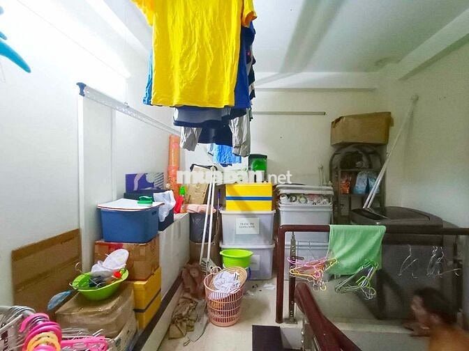 NHÀ HOÀNG DIỆU Q4- 4 LẦU ĐÚC - 67m2 - KO QH- GIÁ 7 TỶ NHỈNH