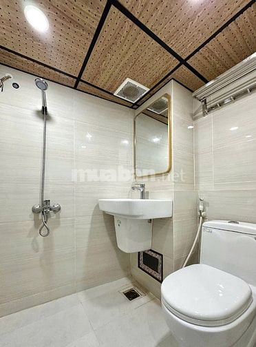 Bán CHDV 10PN, 5x20m, 4 lầu, Bùi Minh Trực P5 Q8