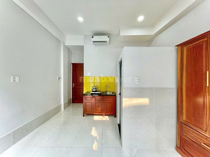 Bán CHDV 10PN, 5x20m, 4 lầu, Bùi Minh Trực P5 Q8