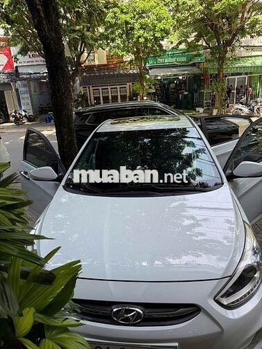 Hyundai Accent 2016 1.4 AT - 127 km
