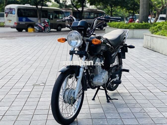 SUZUKI GD 110 MÀU ĐEN CÔN TAY XE 1 CHỦ MỚI 99%