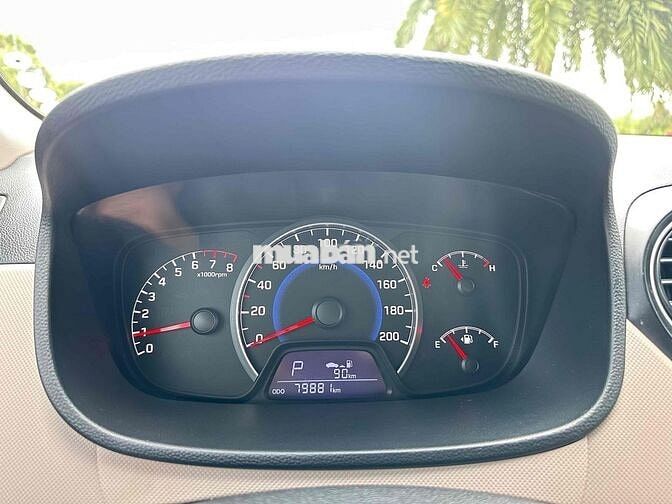 Hyundai Grand i10 2015 Grand 1.0 AT - 79000 km