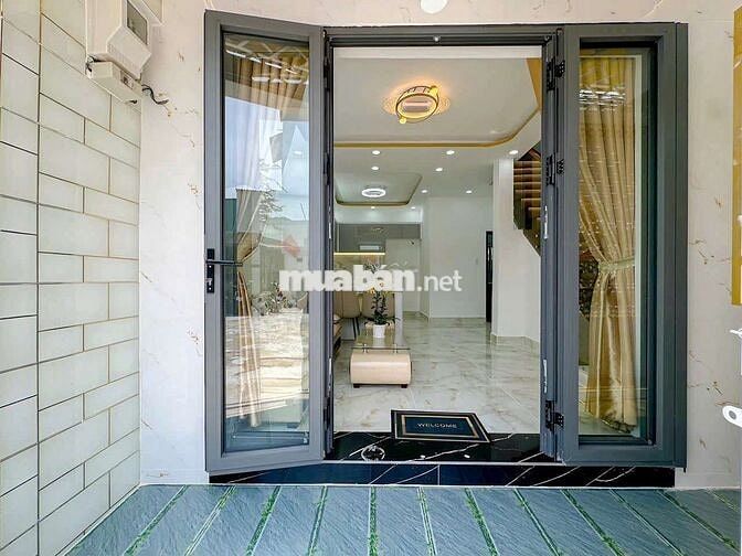 Nhà shr hoàn công Huỳnh Tấn Phát Phú Thuận căn đôi tặng hết nội thất
