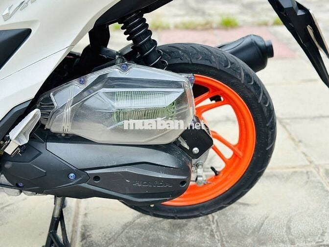 HONDA VARIO 125 FI BẢN ĐEN SẦN KHÓA SMARKEY