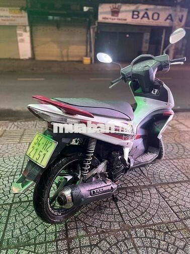 Airblade up Thái Lan Bstp chính chủ máy êm ạ