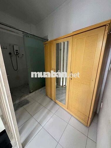 Cần bán nhà hẻm 737 Lạc Long Quân, P10, Tân Bình