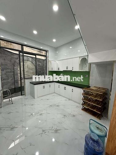 LK 10-11 85m2 4 TẦNG 7.7x11m CÓ GARA ĐỂ ÔTÔ GIÁP TÂN PHÚ CHỈ 7,1 TỶ