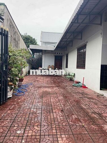 Cần bán Nhà mái thái, hẻm ô tô nhà ở công vụ Trần Hưng Đạo