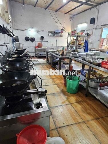 sang lại quán nhậu ẩm thực 1000 m2 1 đời chủ. mặt tiền nguyễn thị búp